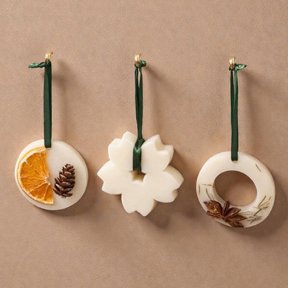 Coffret de 3 suspensions parfumées - senteurs sapin de noël