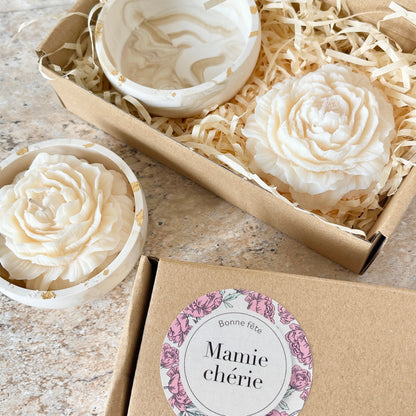 Coffret cadeau de Fête des Grands-Mères – Bougie pivoine et sa coupelle