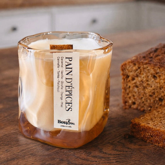 Bougie parfumée "Pain dépices"