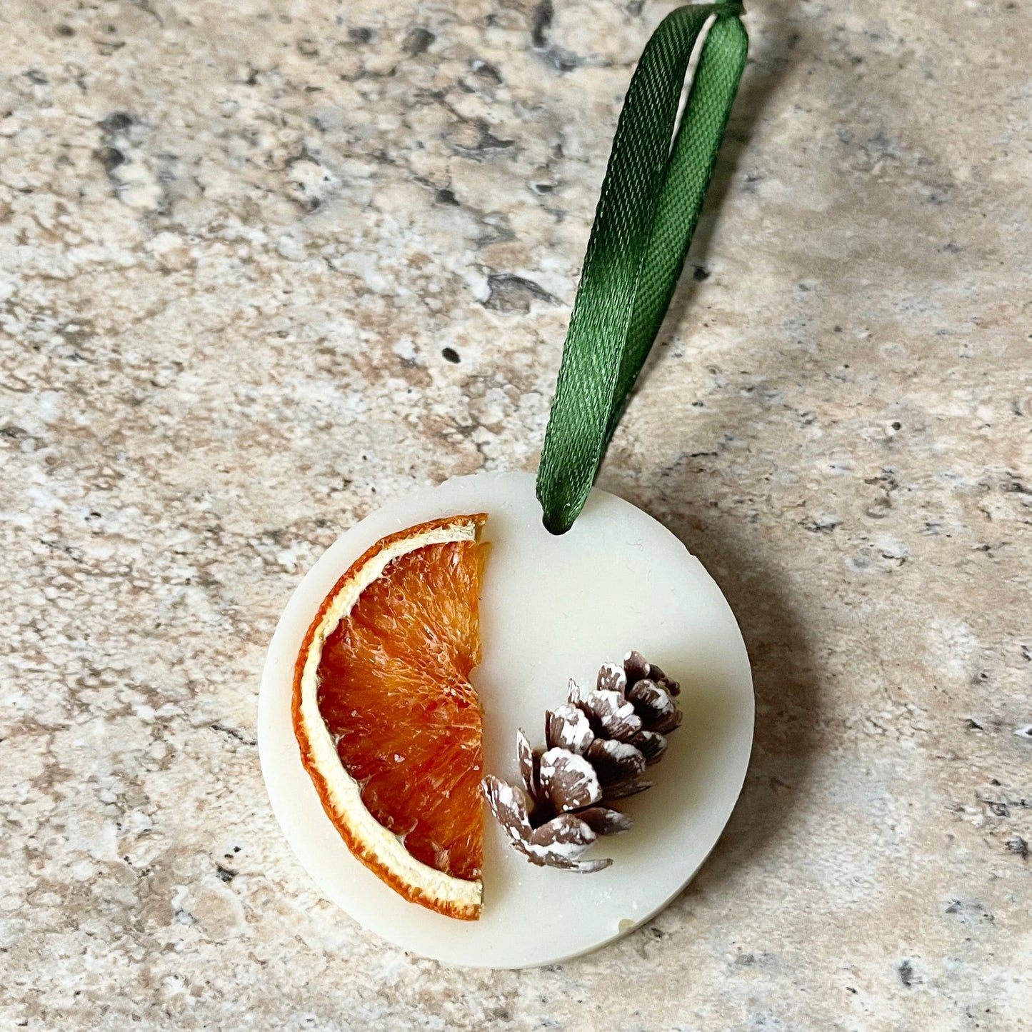 Suspension parfumée - senteur sapin