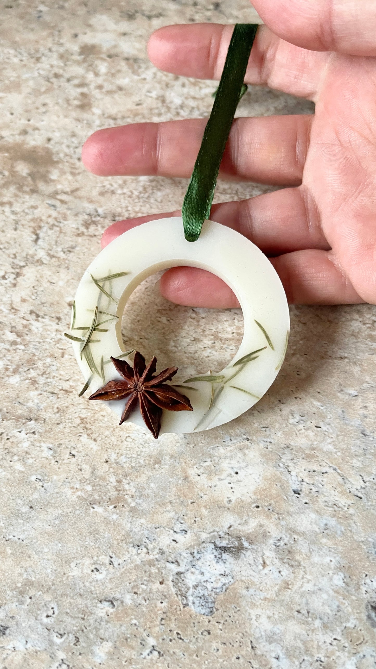 Suspension parfumée - senteur sapin