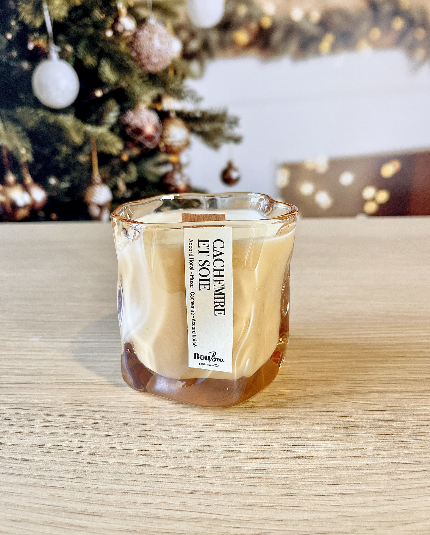 Bougie parfumée "Cachemire et soie"