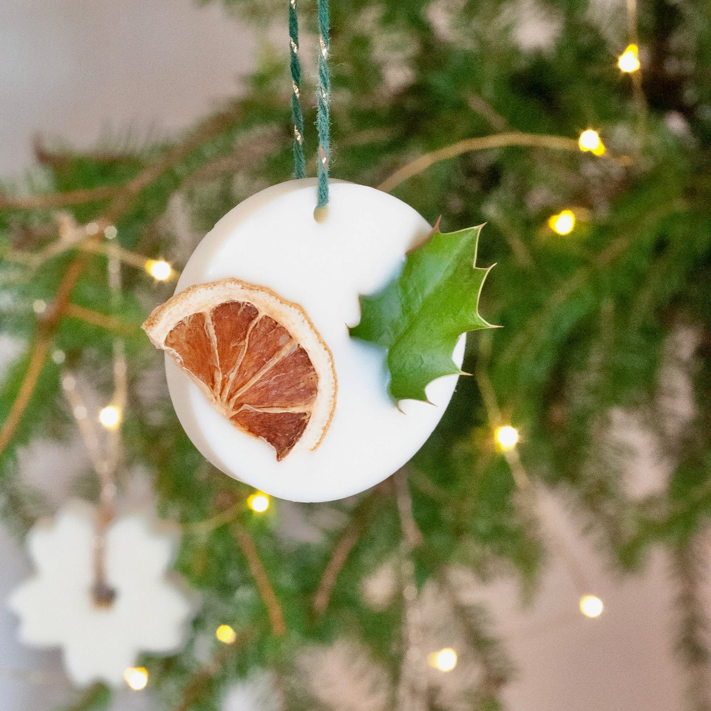 Coffret de 6 boules de noël parfumées - senteurs sapin de noël & pain d'épices