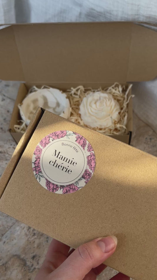 Coffret cadeau de Fête des Grands-Mères – Bougie pivoine et sa coupelle