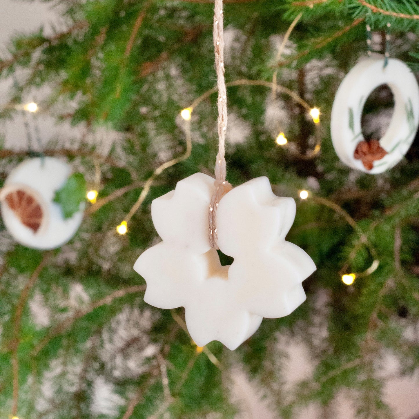 Coffret de 6 boules de noël parfumées - senteurs sapin de noël & pain d'épices