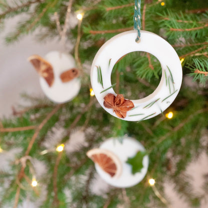 Coffret de 3 suspensions parfumées - senteurs sapin de noël